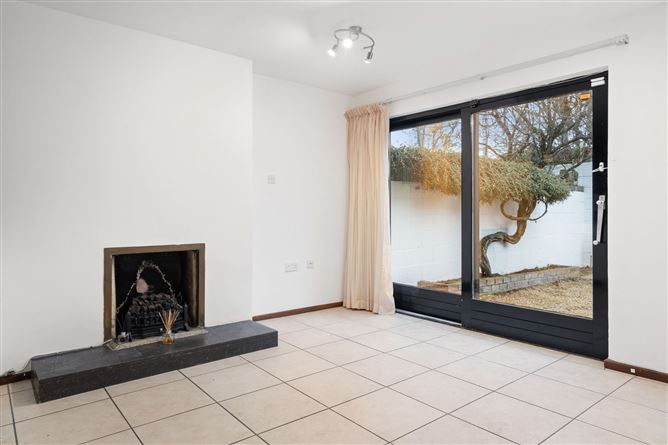 3 Heytesbury Court, Ballsbridge, Dublin 4