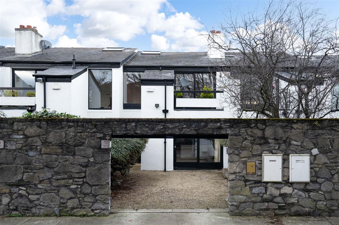 3 Heytesbury Court, Ballsbridge, Dublin 4