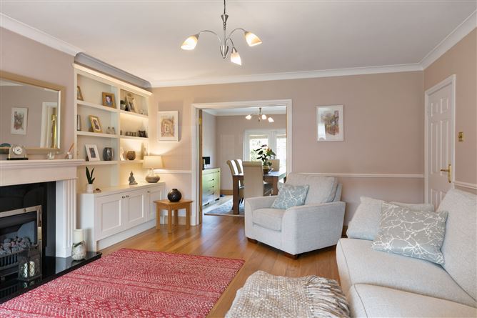 https://photos-a.propertyimages.ie/media/8/1/5/4930518/9da844d3-b0ec-4867-b20e-2b181d325372_l.jpg