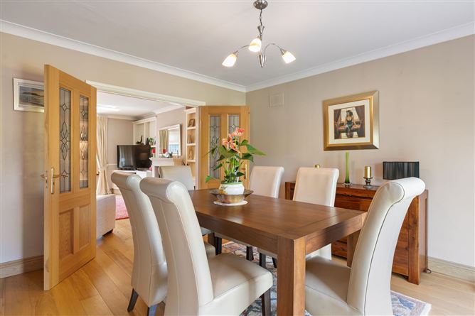 https://photos-a.propertyimages.ie/media/8/1/5/4930518/9da844d3-b0ec-4867-b20e-2b181d325372_l.jpg