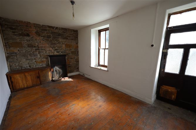Bloomswood, 3 Seaview Place, Myrtleville, Cork