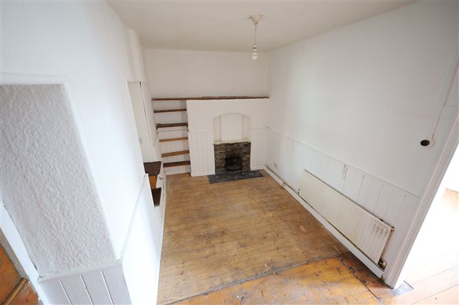 Bloomswood, 3 Seaview Place, Myrtleville, Cork