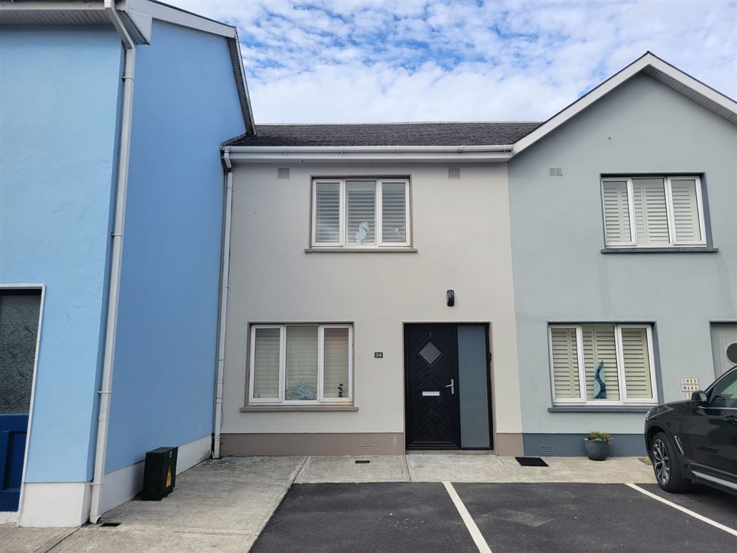24 Victoria Court, Kilkee, Clare