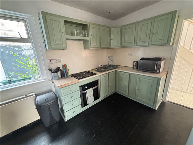 17 Presentation Road, City Centre, Galway City