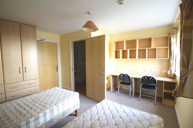15 Ashdown Student Village, Courtbrack Avenue, Limerick, County Limerick