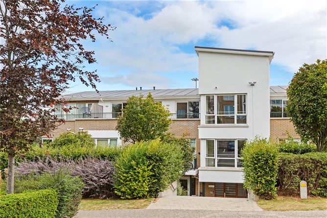 210 Bracken Hill, Blackglen, Sandyford, Dublin 18