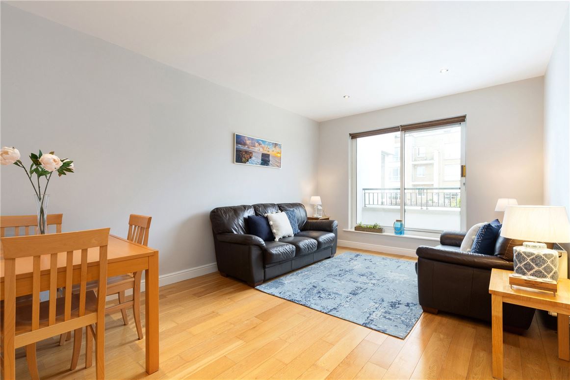 210 Bracken Hill, Blackglen, Sandyford, Dublin 18