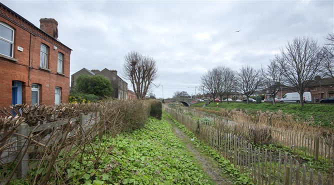 14 Lullymore Terrace, South Circular Road, Dublin