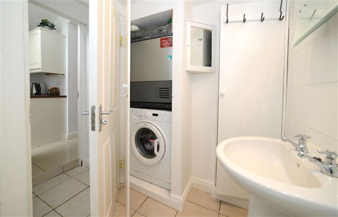 14 Lullymore Terrace, South Circular Road, Dublin