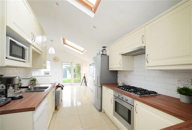 14 Lullymore Terrace, South Circular Road, Dublin