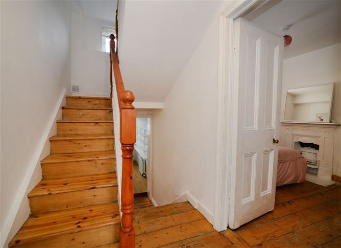 14 Lullymore Terrace, South Circular Road, Dublin