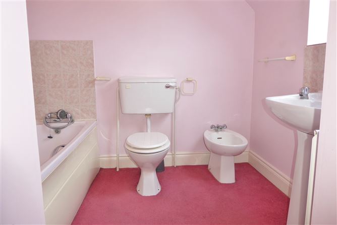 7, Briarly Court, Churchtown, Dublin 14
