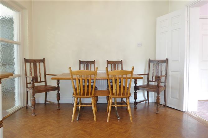 7, Briarly Court, Churchtown, Dublin 14