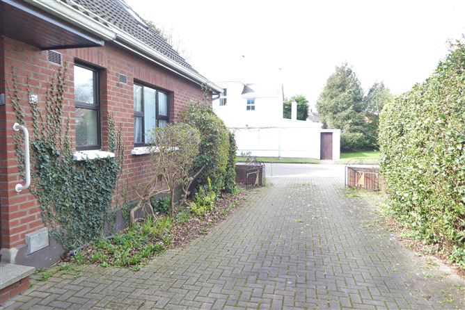 7, Briarly Court, Churchtown, Dublin 14