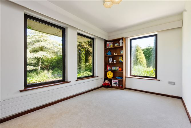 Ballinglen, Woodtown Way, Rathfarnham, Dublin 16