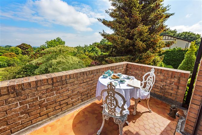Ballinglen, Woodtown Way, Rathfarnham, Dublin 16