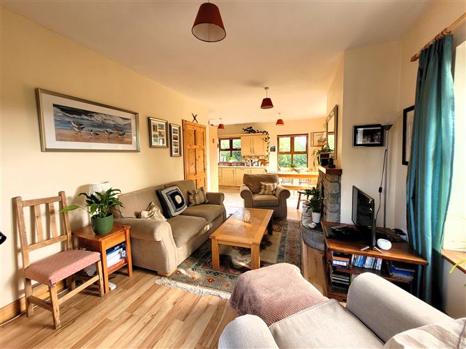 4 The Heath, Louisburgh, Mayo