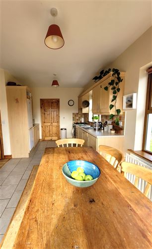 4 The Heath, Louisburgh, Mayo