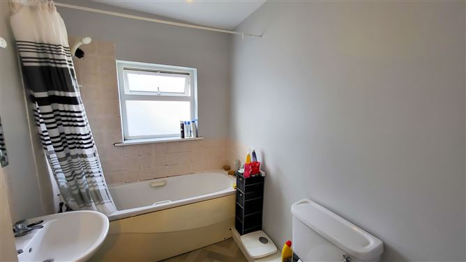 30 The Heath, Ramsgate Village, Gorey, Wexford