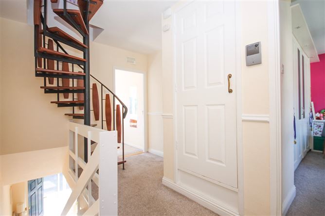 31 Tymon Crescent, Oldbawn, Dublin 24