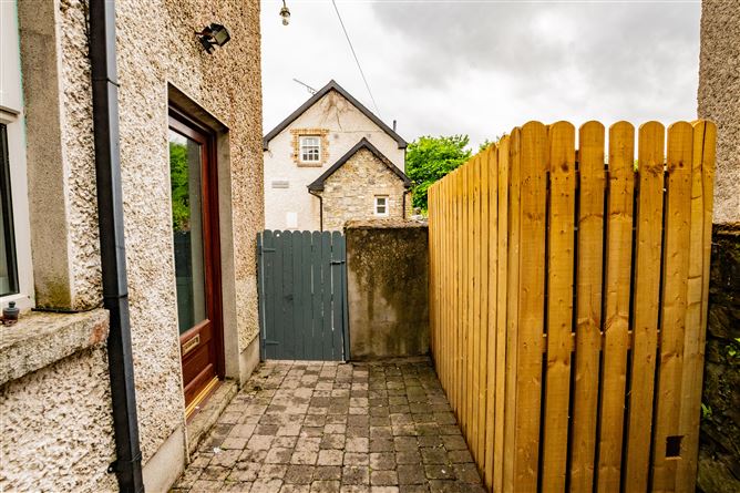 Ivy Villa, Bishop's Gate Street, Mullingar, Co. Westmeath