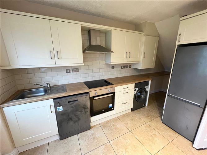 Wood Avens, Clondalkin, Dublin 22