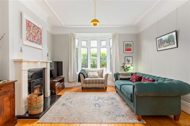 Photo 4 of 23 — 102 Wilfield Road, Sandymount, Dublin 4