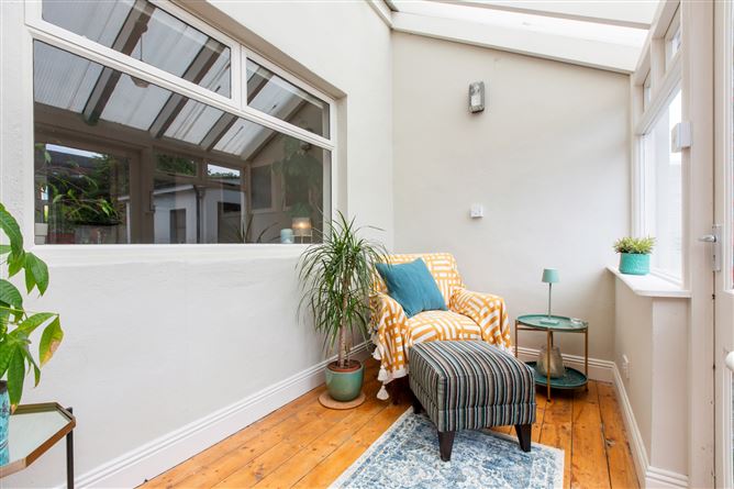 Photo 22 of 23 — 102 Wilfield Road, Sandymount, Dublin 4