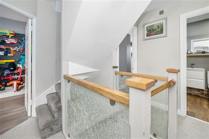 Photo 10 of 22 — 23 Glenaulin Green, Palmerstown, Dublin 20