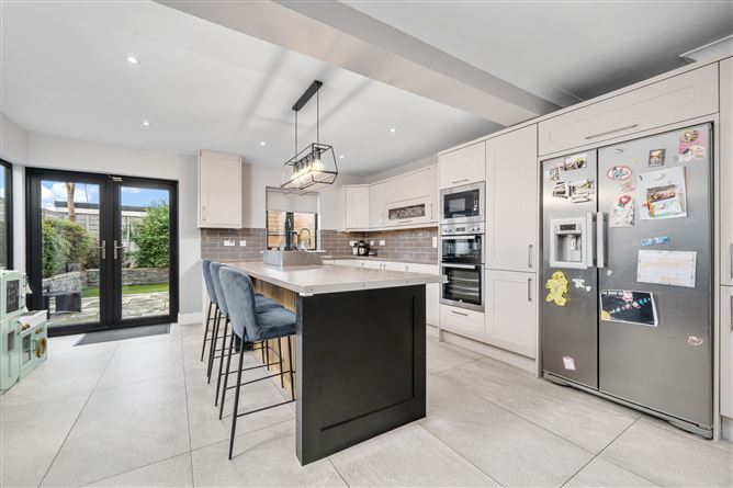 Photo 6 of 22 — 23 Glenaulin Green, Palmerstown, Dublin 20