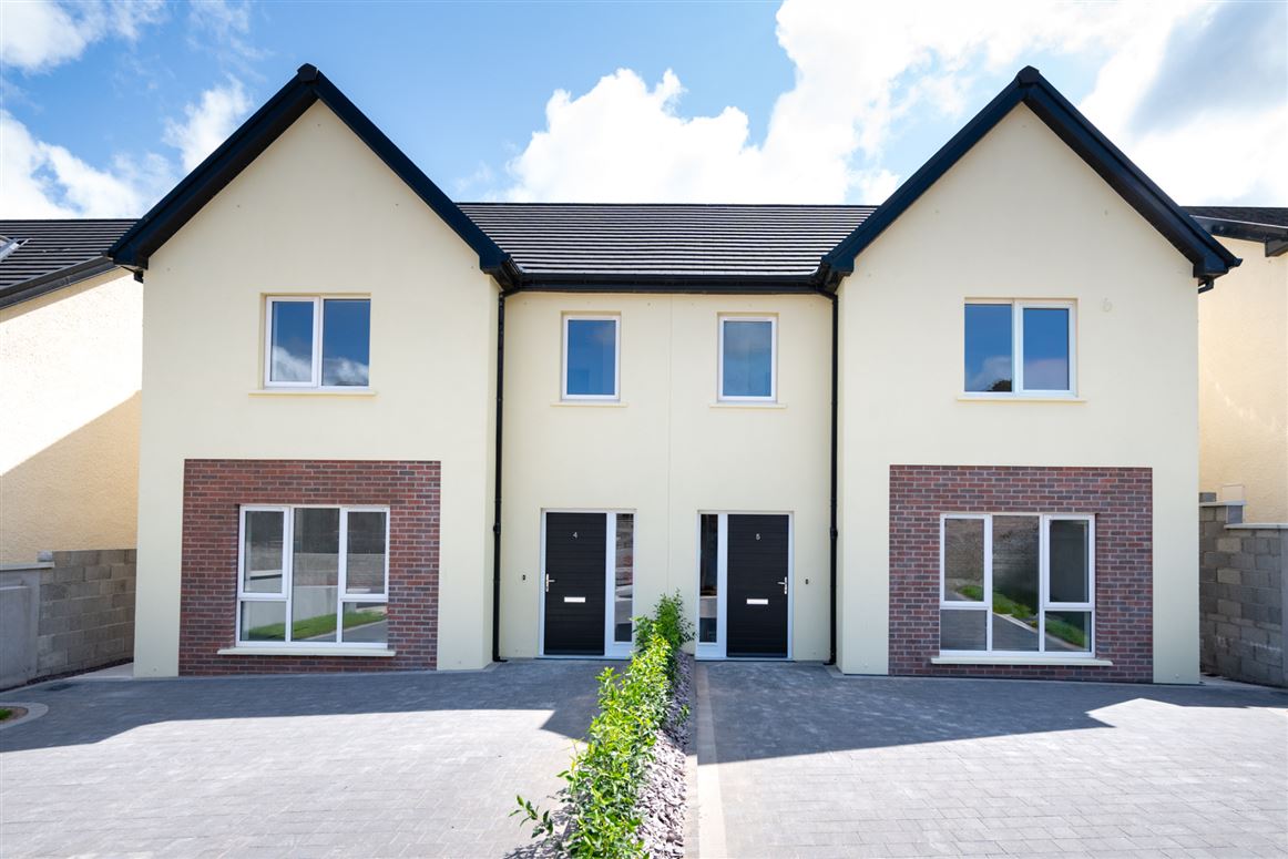 Three Bed Semi-Detached, Harbour Heights, Rochestown Road, Cork