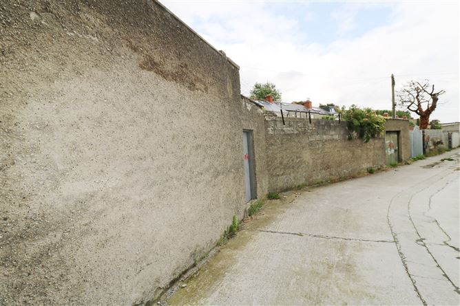 2 Shandon Crescent, Phibsborough, Dublin 7