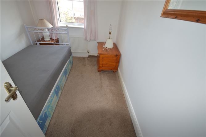 12 Esker Meadow Court, Lucan, Dublin