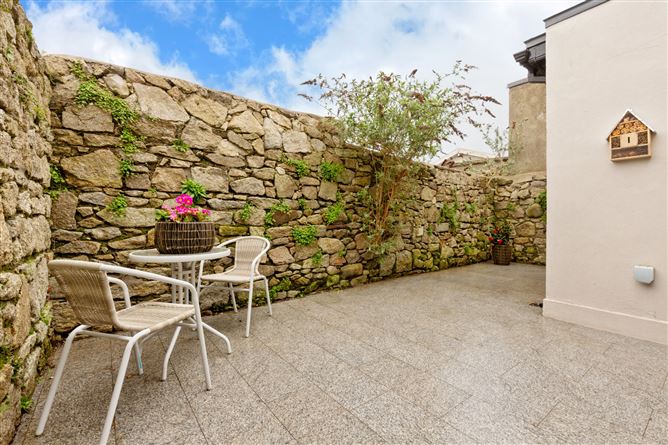 5 Victoria Terrace, Dundrum, Dublin 14