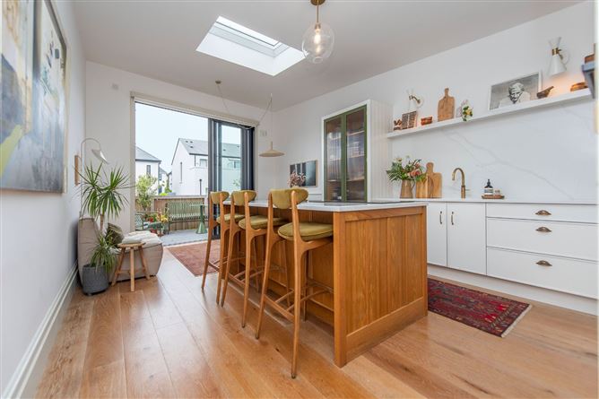 186 Upper Salthill, Salthill, Galway City