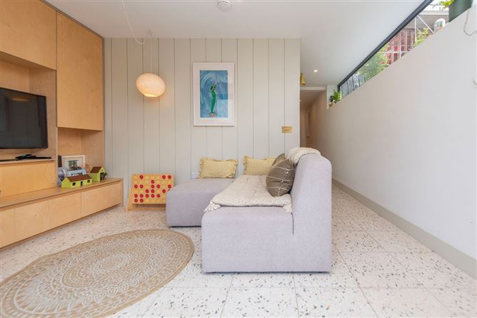 186 Upper Salthill, Salthill, Galway City