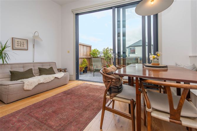186 Upper Salthill, Salthill, Galway City