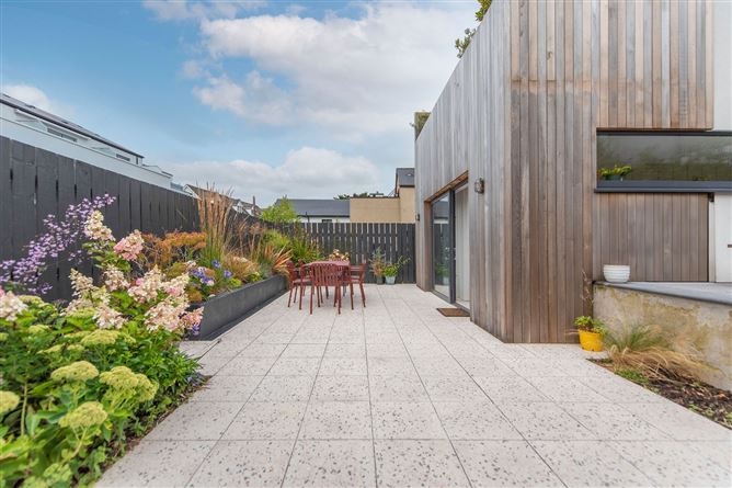 186 Upper Salthill, Salthill, Galway City