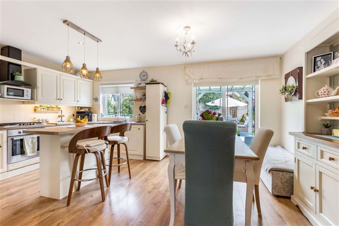 128 Oak Crescent, Bailis Downs, Navan, Co. Meath