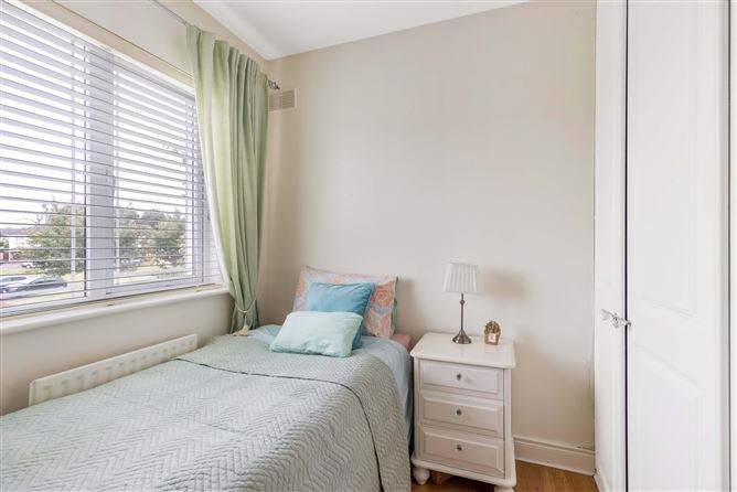 128 Oak Crescent, Bailis Downs, Navan, Co. Meath