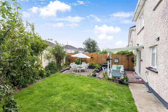 128 Oak Crescent, Bailis Downs, Navan, Co. Meath