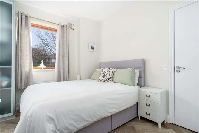 4 Dalriada Close, Knocklyon, Dublin 16