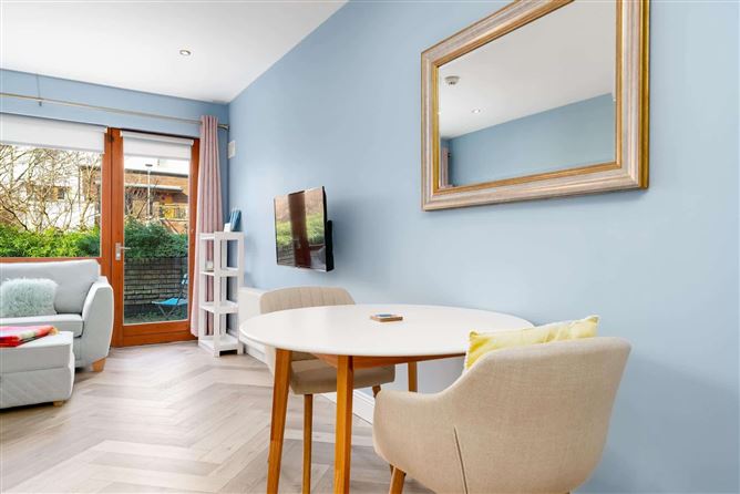 4 Dalriada Close, Knocklyon, Dublin 16