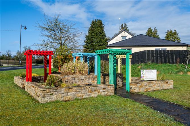 41 Mac Oisin Place, Dromod, Co. Leitrim