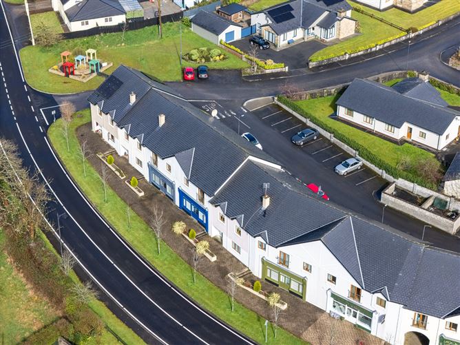 41 Mac Oisin Place, Dromod, Co. Leitrim