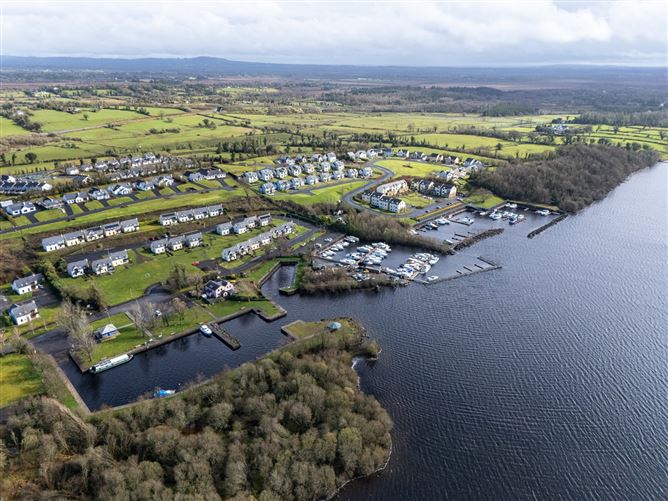 41 Mac Oisin Place, Dromod, Co. Leitrim