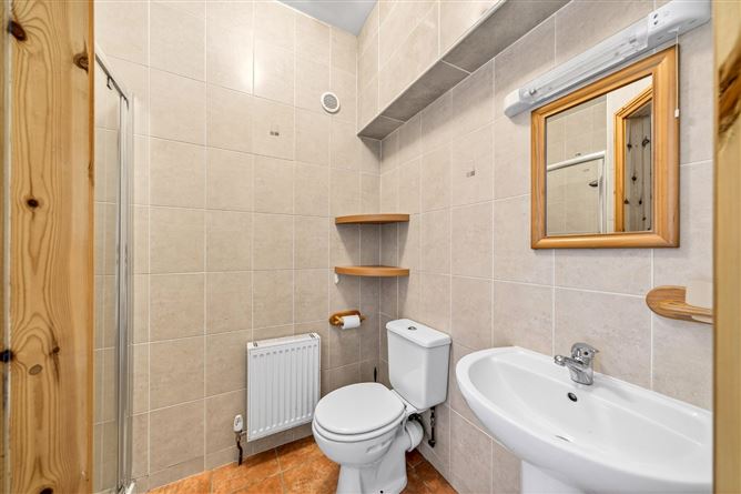 41 Mac Oisin Place, Dromod, Co. Leitrim