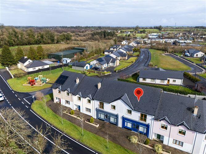 41 Mac Oisin Place, Dromod, Co. Leitrim