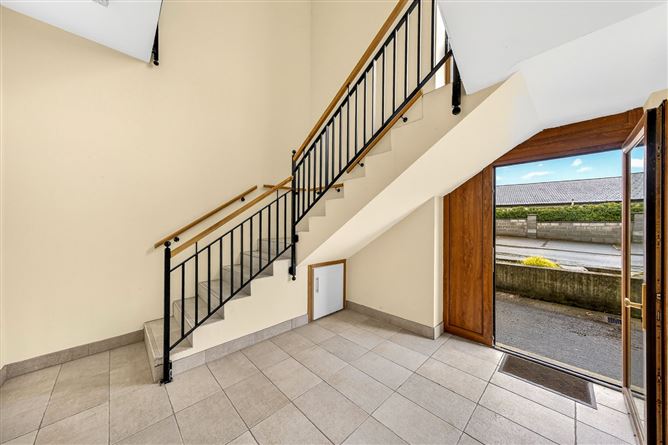 41 Mac Oisin Place, Dromod, Co. Leitrim