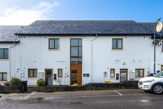 41 Mac Oisin Place, Dromod, Co. Leitrim